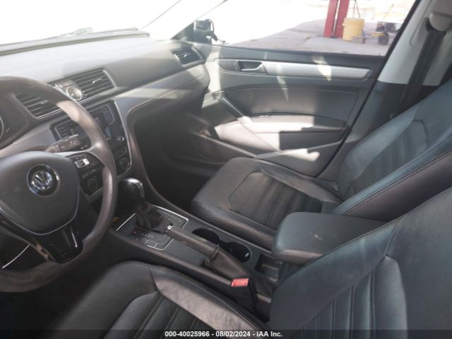 1VWAT7A38GC027899 Volkswagen Passat 1.8t S