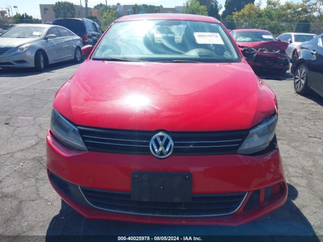 3VWD17AJ5EM241388 Volkswagen Jetta 1.8t Se