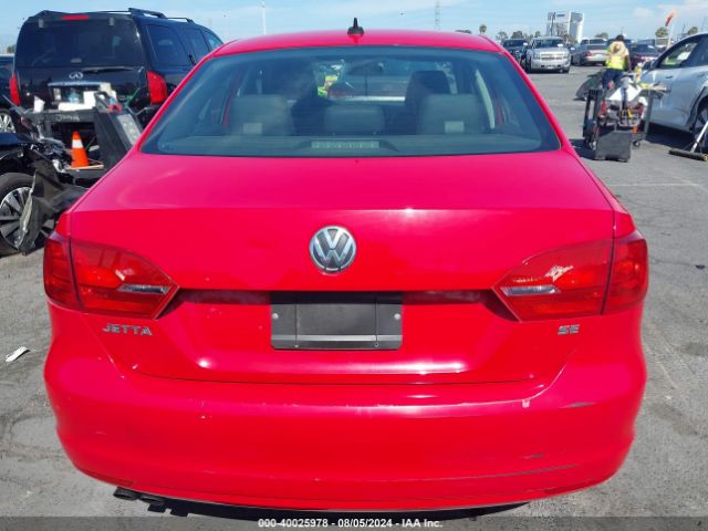3VWD17AJ5EM241388 Volkswagen Jetta 1.8t Se
