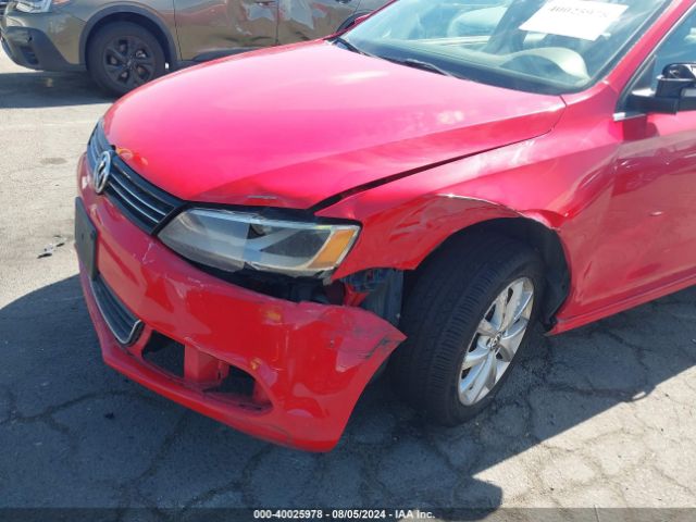 3VWD17AJ5EM241388 Volkswagen Jetta 1.8t Se