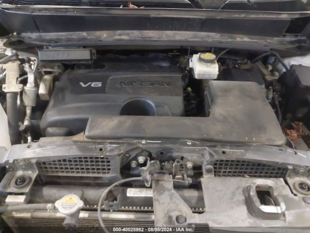 5N1DR2MNXJC666724 Nissan Pathfinder S