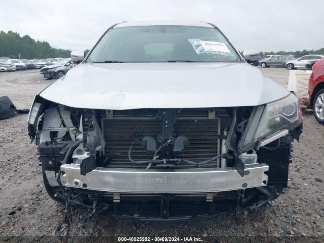 5N1DR2MNXJC666724 Nissan Pathfinder S