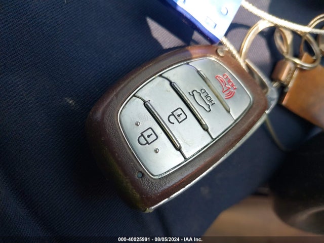 Hyundai Elantra Value Edition 2018 5NPD84LF2JH337324 Image 11