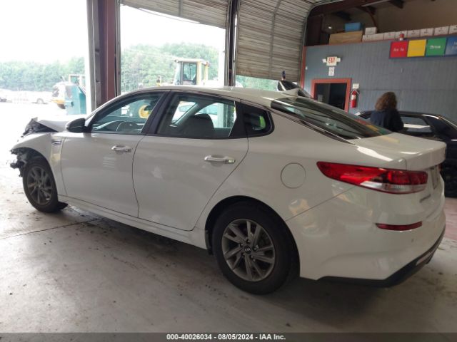 5XXGT4L33KG318621 KIA Optima Lx