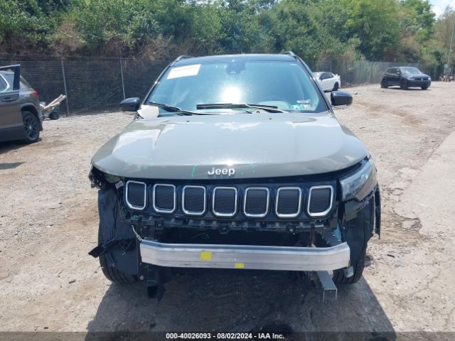 3C4NJDCB4NT104766 Jeep Compass Limited 4x4