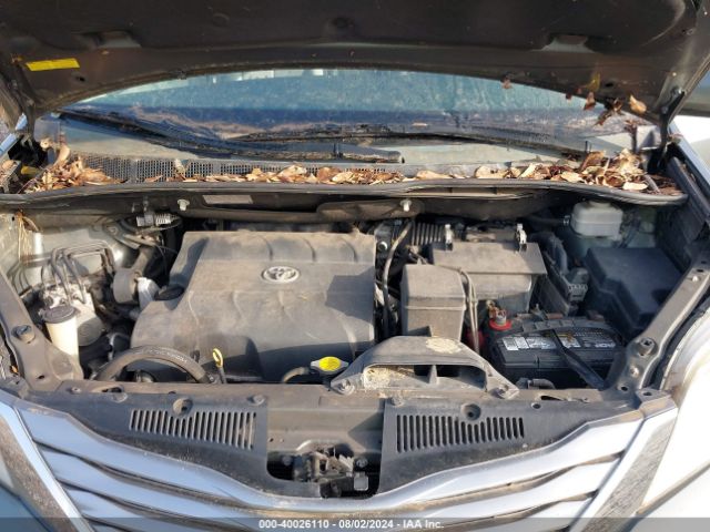 5TDYK3DC1ES448111 Toyota Sienna Xle V6 8 Passenger