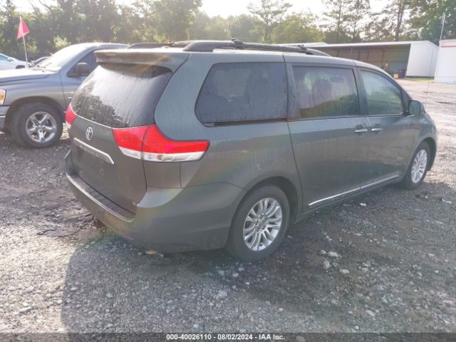 5TDYK3DC1ES448111 Toyota Sienna Xle V6 8 Passenger