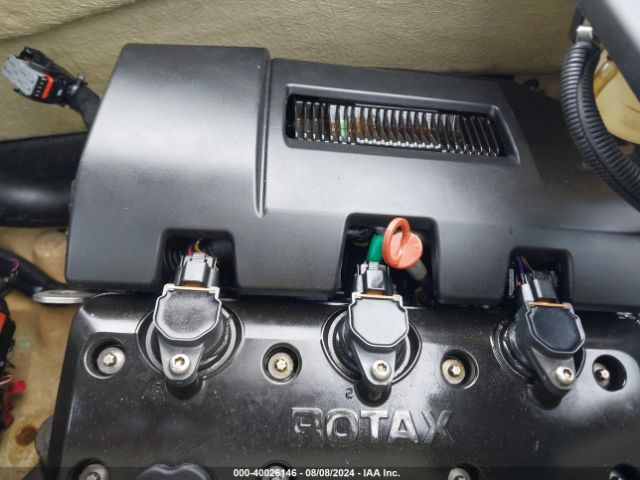 2016 SEADOO GTX-300 LIMITED YDV06666K516      Photo 9