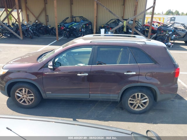 KIA Sorento Lx V6 2015 5XYKTDA72FG604672 Image 14