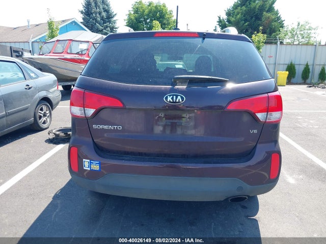 KIA Sorento Lx V6 2015 5XYKTDA72FG604672 Image 16