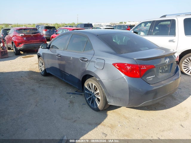 Toyota COROLLA SE 2017 5YFBURHE6HP574685 Image 3