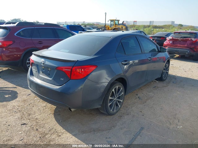 Toyota COROLLA SE 2017 5YFBURHE6HP574685 Image 4