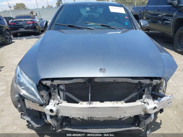55SWF4JB7HU233014 Mercedes-Benz C 300 Luxury/sport