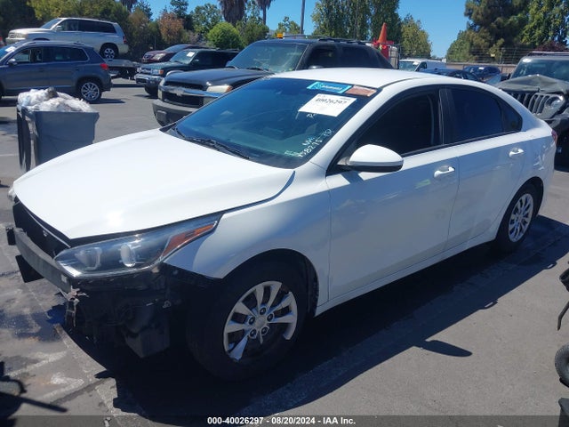 3KPF24AD9LE158295 KIA FORTE FE