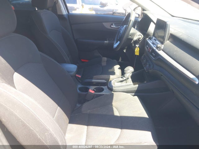 3KPF24AD9LE158295 KIA FORTE FE