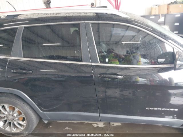 1C4PJLLB4KD272444 Jeep Cherokee Latitude Plus Fwd