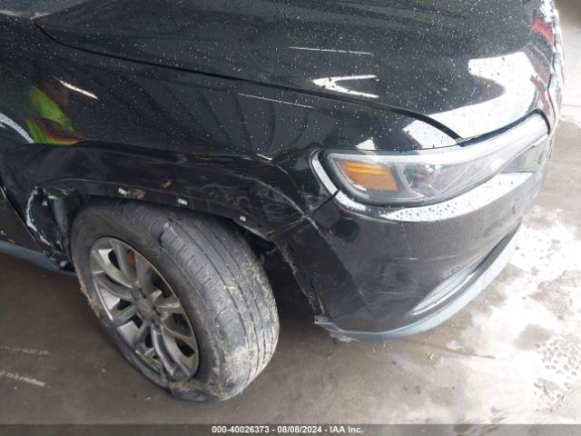 1C4PJLLB4KD272444 Jeep Cherokee Latitude Plus Fwd