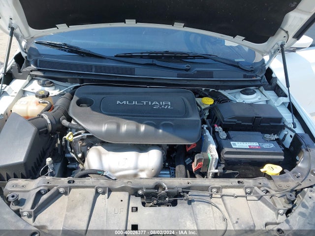 1C3CCCAB7FN579302 Chrysler 200 Limited