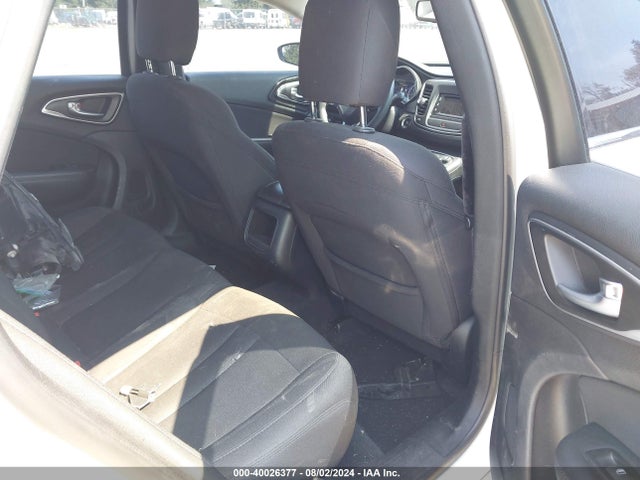1C3CCCAB7FN579302 Chrysler 200 Limited