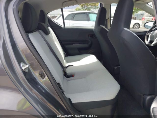 JTDKDTB39F1096655 Toyota Prius C One