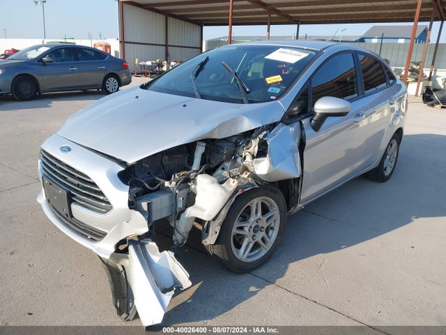 Ford FIESTA SE 2017 3FADP4BJ0HM110247 Image 2