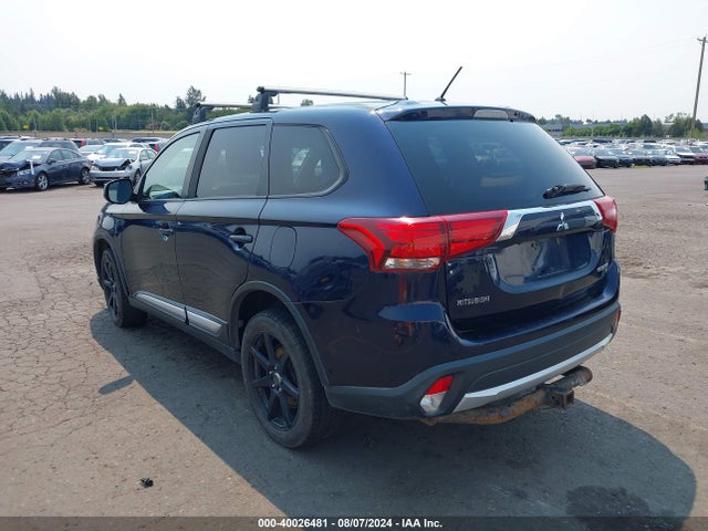 2016 MITSUBISHI OUTLANDER JA4AZ3A3XGZ029509 Photo 2