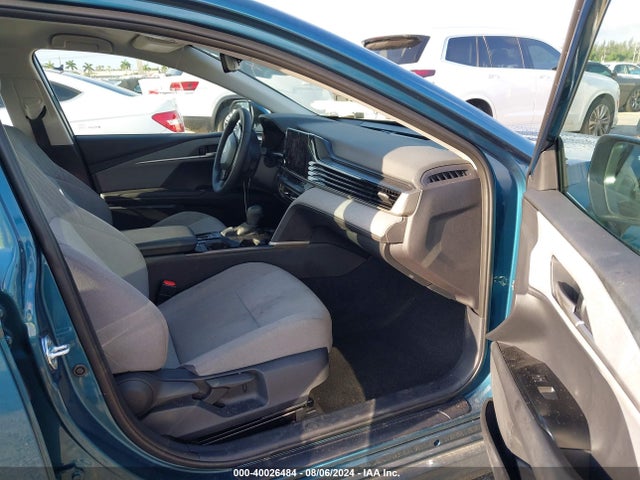 Toyota CAMRY LE 2025 4T1DAACK7SU518311 Image 5