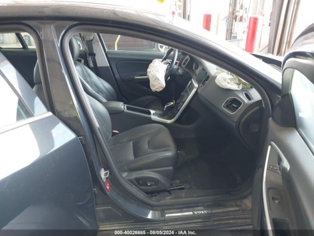 YV140MFB3F1304020 Volvo S60 T5 Premier