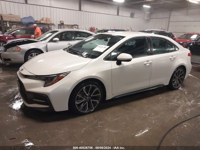 Toyota COROLLA SE 2021 5YFS4MCE1MP065592 Image 2