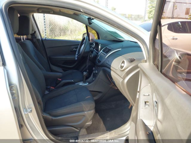 KL7CJKSB7FB057293 Chevrolet Trax 1ls