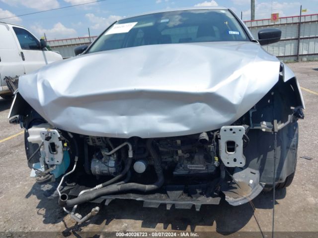 3VW267AJ8GM309601 Volkswagen Jetta 1.4t S