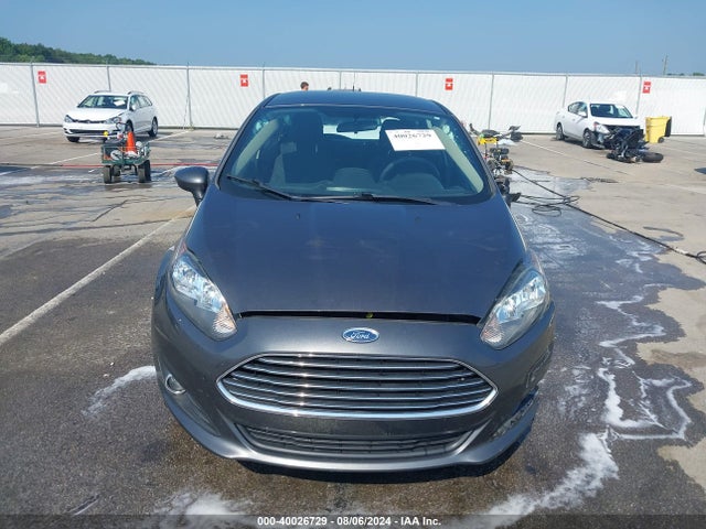 Ford FIESTA SE 2019 3FADP4EJ0KM105827 Image 12