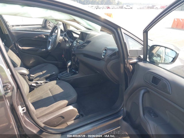 Ford FIESTA SE 2019 3FADP4EJ0KM105827 Image 5
