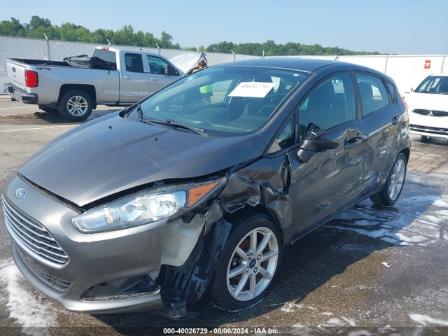 Ford FIESTA SE 2019 3FADP4EJ0KM105827 Image 6