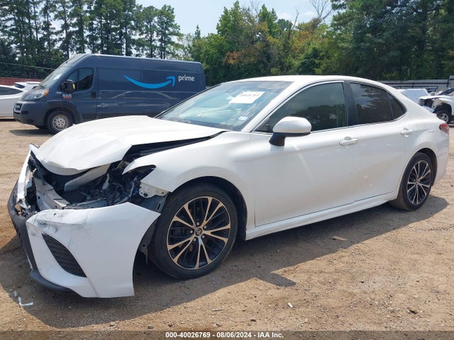 Toyota CAMRY SE 2018 JTNB11HK0J3035604 Image 2