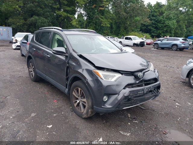 Toyota Rav4 Xle 2017 JTMRFREV5HJ144907 Image 6