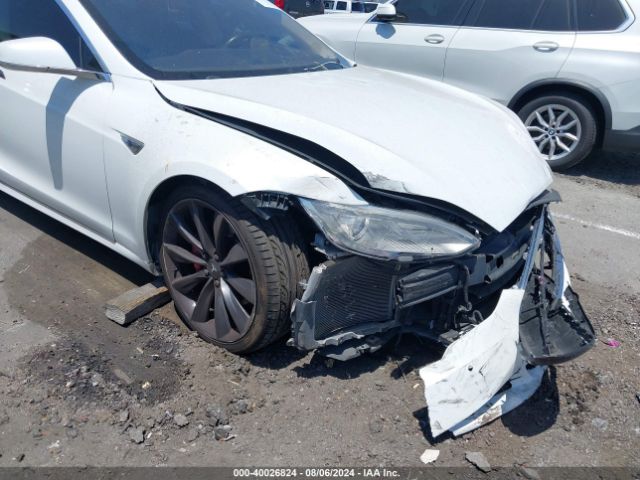 5YJSA1H19EFP33441 Tesla Model S P85