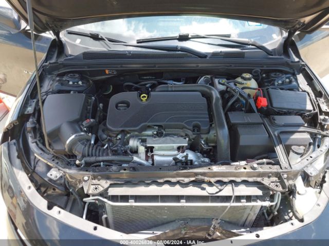 1G1ZD5ST8NF151326 Chevrolet Malibu Fwd Lt