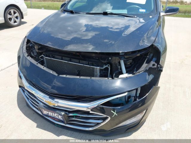 1G1ZD5ST8NF151326 Chevrolet Malibu Fwd Lt