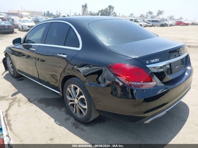 W1KWF8DB6MR644774 Mercedes-Benz C 300 Sedan