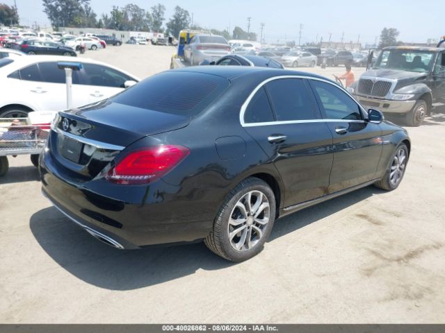W1KWF8DB6MR644774 Mercedes-Benz C 300 Sedan