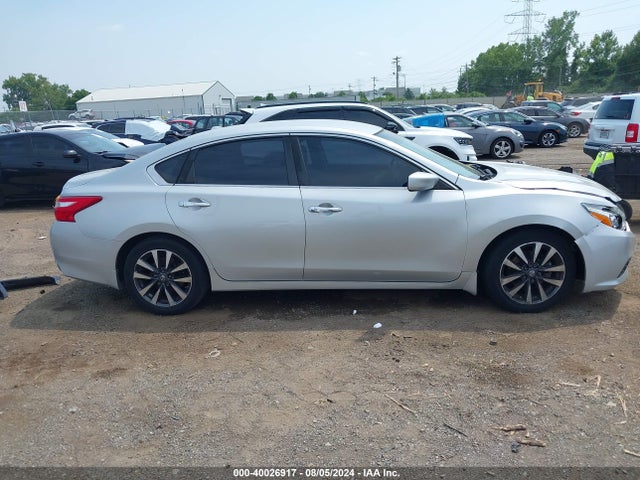 Nissan Altima 2.5 Sv 2017 1N4AL3AP6HC229422 Image 14