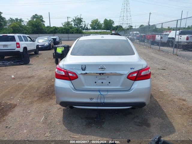 Nissan Altima 2.5 Sv 2017 1N4AL3AP6HC229422 Image 17
