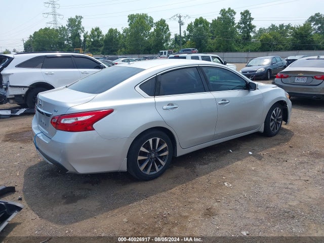 Nissan Altima 2.5 Sv 2017 1N4AL3AP6HC229422 Image 4