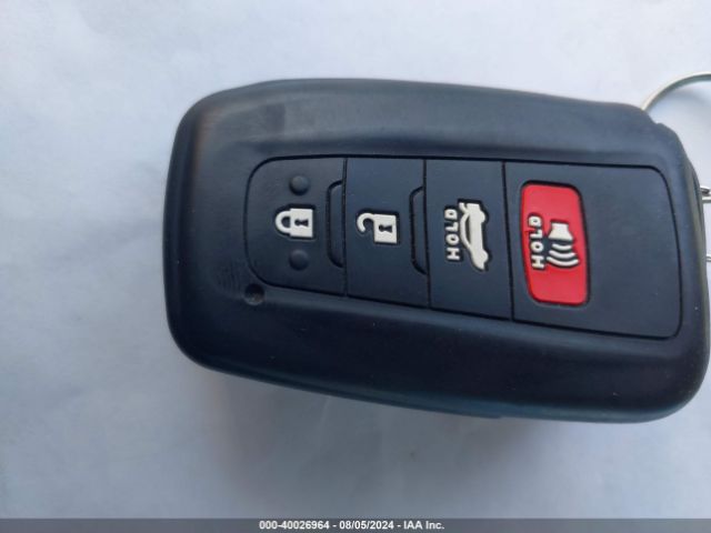 4T1B11HK9KU202828 Toyota CAMRY SE