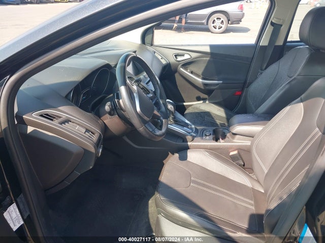 Ford Focus Titanium 2014 1FADP3J28EL156426 Image 5