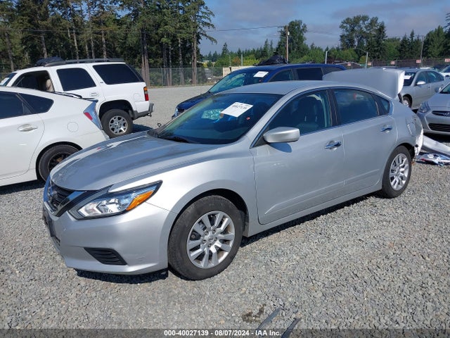 Nissan Altima 2.5 S 2016 1N4AL3AP7GC204396 Image 2