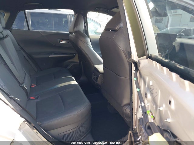 Toyota Venza Xle 2022 JTEAAAAH2NJ104997 Image 8