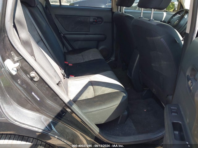 Scion XB 2014 JTLZE4FE0EJ061888 Image 8