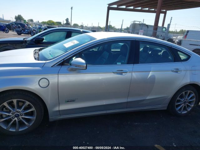 3FA6P0PUXHR330129 Ford Fusion Energi Se Luxury